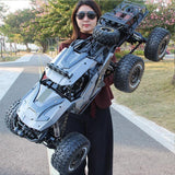 2.4GHz Moka 6x6 R/C Rock Crawler with Light & USB Assorted